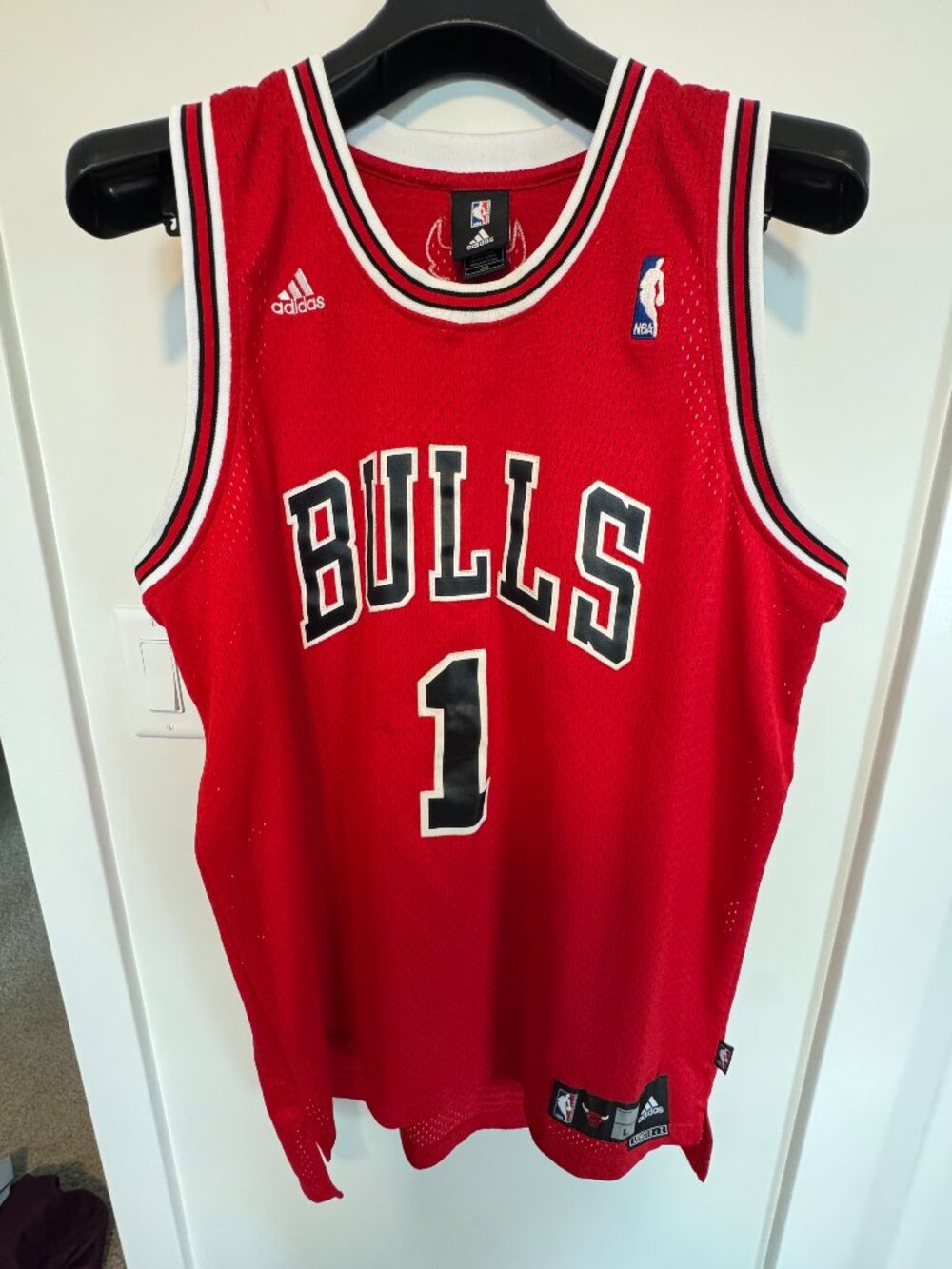Adidas NBA Chicago Bulls Derrick Rose #1 Swingman Jersey – Size Large (+2 Length